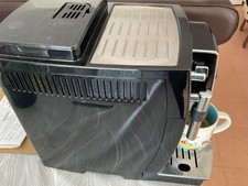 machine à café avec broyeur delonghi