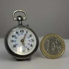 Petite montre à gousset pour