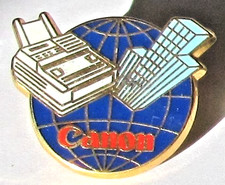 Pin's CANON COPIEUR BLANC BUILDING BLEU Signé:Arthus Bertrand Paris Vintage#5/18