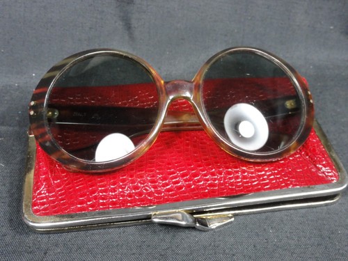 Lunettes soleil ovales - de,
