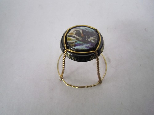 Capsule musolet de - et,