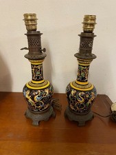PAIRE DE LAMPES FAIENCE DE