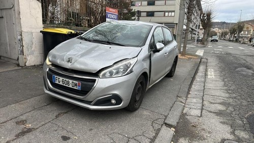 Moteur peugeot 208 - moteur,