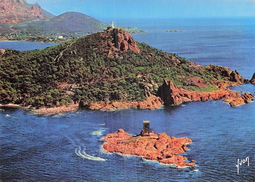 Esterel ile or et le - l,