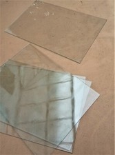 Lot de 4 vitres en verre soufflé XIXe S. - Dimension supérieure à 40 x 30 cm