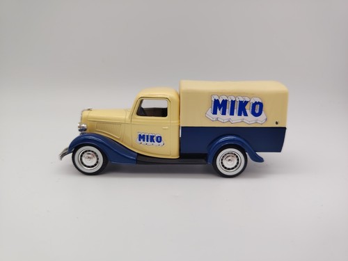 Solido ford 1938 - v8, miko