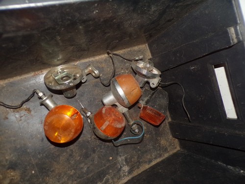 Lot clignotants honda 125 - 125,