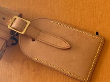 porte adresse serre poignéee keepall vuitton Handle strap with luggage tag holde