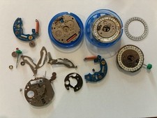 Lot Anciens Mouvements Quartz