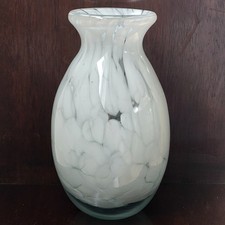 Petit Vase en Verre Soufflé Moucheté Blanc Mdina Malte Vintage 12,5 cm