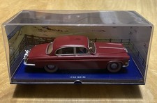 Voiture TINTIN n° 40 - La Jaguar MKX de "L'île Noire" -Moulinsart
