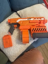 👉 “Nerf Demolisher 2in1 +