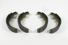 Garnitures de Freins Arrière à Tambour Dodge B100 B200 1973 Challenger 1970-1972