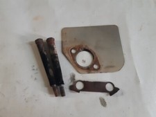 pare chaleur  + vis d échappement de moteur Briggs & Stratton 130232-0505-01