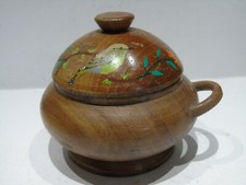 Boite à bijou? pot à tabac