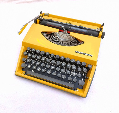 Machine écrire aigle tippa - aigle,