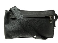 SAC A MAIN LOEWE POCHETTE VERTICALE T POCKET BANDOULIERE CUIR GRAINE NOIR 780€