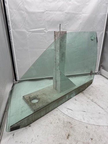 Vitre avant gauche - , renault