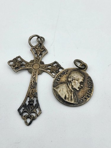 Lot croix ajourée - -, +