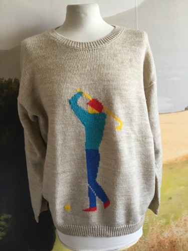 Pull tricoté main laine
