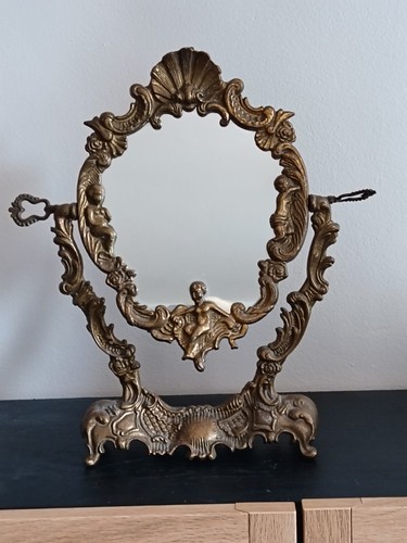 Ancien miroir rotatif - ancien,