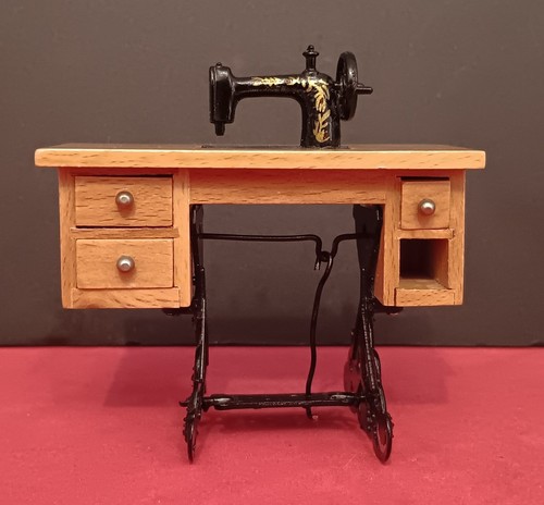 Lundby machine coudre - à,
