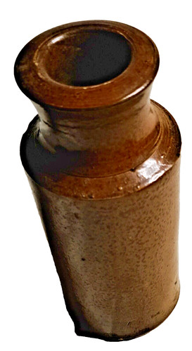 Poterie ancienne petite