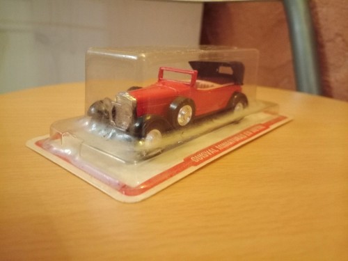 Ancien vehicule limousine - ancien,