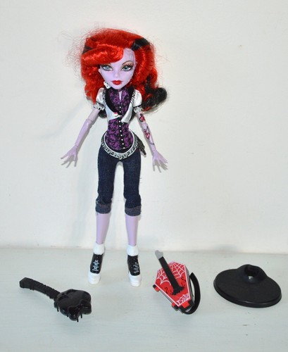 Poupée monster high - monster,
