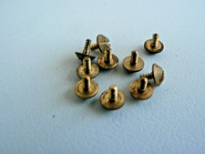 JOUEF HO 10 vis de fixation pour attelage métallique.