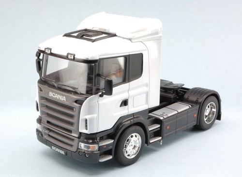 Miniature camion auto 32 - auto, 1:32