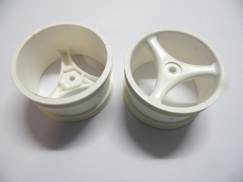 Waeco f350 rear wheel - ,