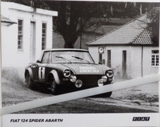 Photo Presse FIAT 124 SPIDER ABARTH .  i4