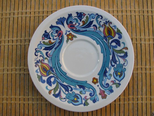 Sous tasses soucoupes - 7, sous-tasses/soucoupes