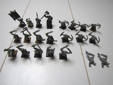 WH WARHAMMER FANTASY BATTLE LOT 20 figurines ORQUES BOYZ état-major plastique GW