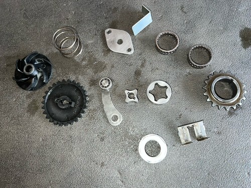Différentes pièces ktm 250 - différentes,
