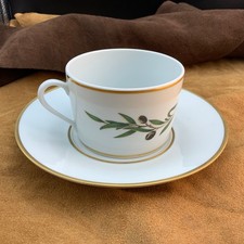 Grande tasse à chocolat Déjeuner Porcelaine de Limoges décor branche d'olivier