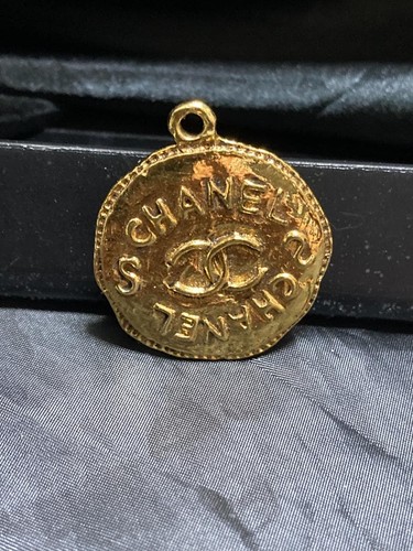 Collier broche ronde chanel - ronde,