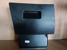 Vide-poches côté conducteur