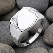 Bague chevalière bouclier en