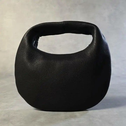 Sac main rond - à,