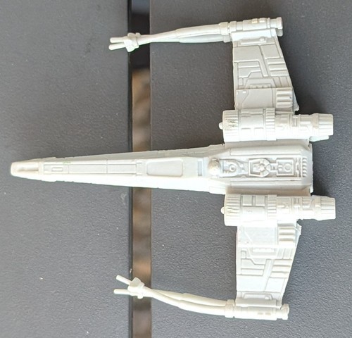 Figurine wing star wars - x-wing,
