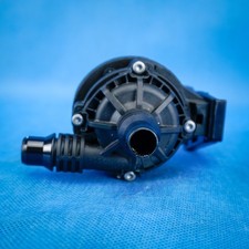 Pompe à eau supplémentaire, support BMW X5 G05 X6 G06 xDrive30d 8477210 8474821