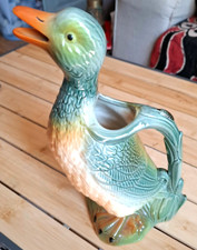 ANCIEN Carafe en barbotine