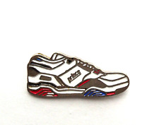 pin's chaussure basket tennis Prince