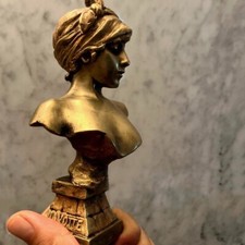 Emmanuel Villanis Belle statue