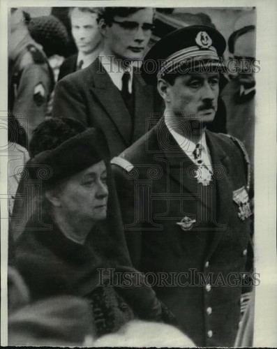 1970 press photo - 1970, de