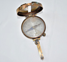 ANCIENNE BOUSSOLE EN LAITON