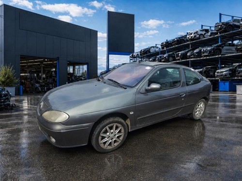 Pare choc arriere renault - arriere,