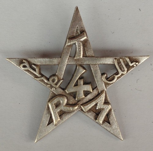 Insigne régiment de - 4°,
